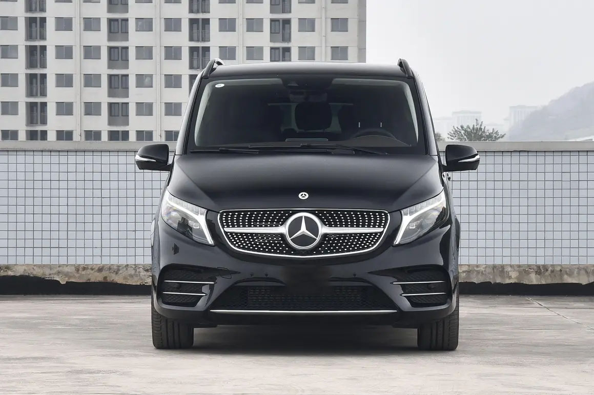 7座豪华奔驰V级商务租车【V260】