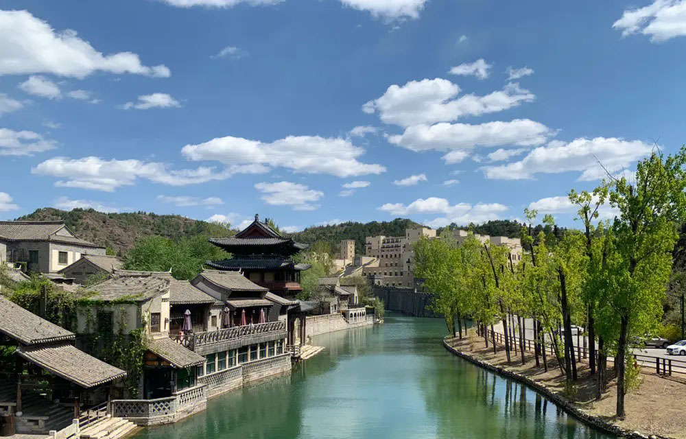 北京去古北水镇包车一天多少钱？