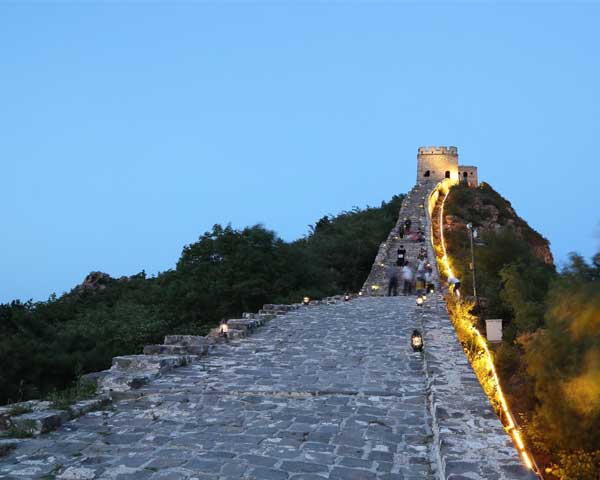 北京21座中巴从望京到古北口一天来回多少钱？