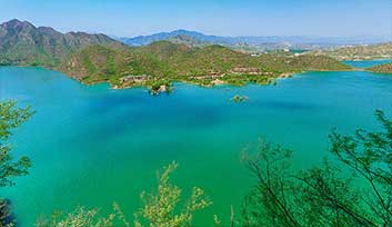 北京35人包车到易水湖一天往返带司机价格