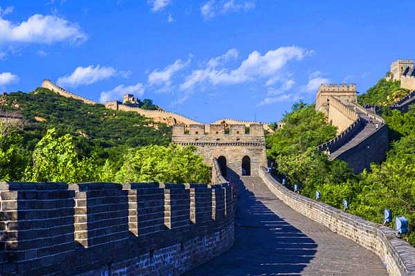 八达岭长城包车,北京到八达岭长城包车一日游攻略,附35座大巴包车价格表
