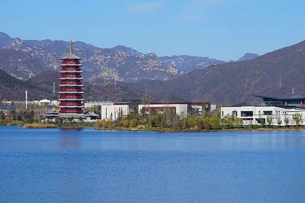 55座大巴包车到雁西湖，北京到怀柔雁西湖包车价格