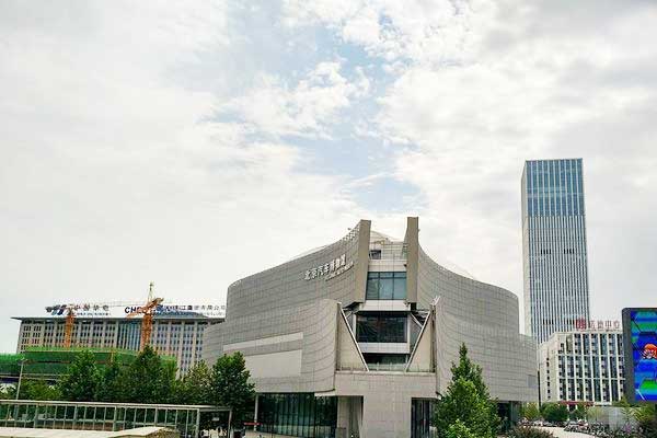 55座大巴包车到北京汽车博物馆一天接送价格