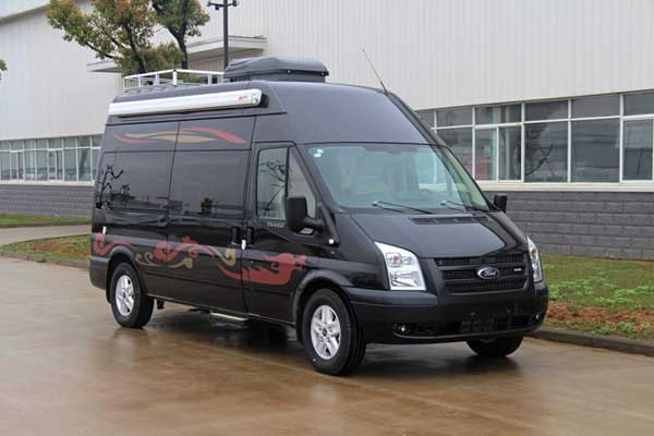 北京15座中巴包车带司机价格表