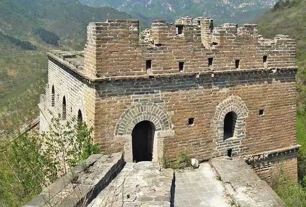 北京租车到黄花城水长城,北京35座大巴包车到黄花城水长城一天多少钱？