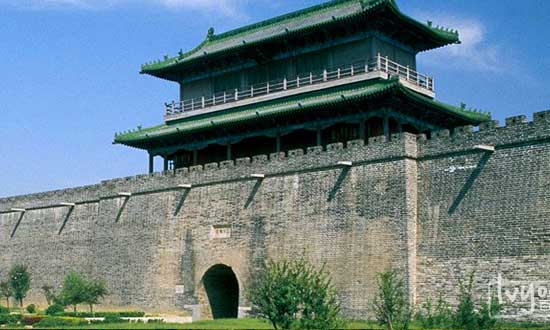 北京到正定包车带司机费用,北京租车到正定35座大巴带司机多少钱?