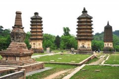 北京到昌平银山塔林55座大巴租车带司机接送多少钱一天？