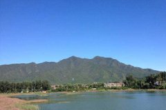 北京租车到怀柔红螺湖商务旅游大巴租车带司机接送一天多少钱