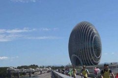 北京租车到怀柔雁栖湖拓展培训基地商务旅游大巴租车带司机接送一天多少钱