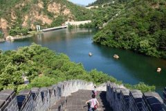 北京租车到怀柔黄花城水长城商务旅游大巴租车带司机接送一天多少钱