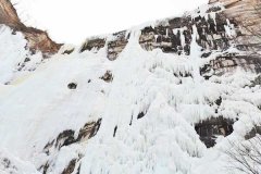 北京租车到密云天仙瀑商务旅游大巴租车带司机接送一天多少钱