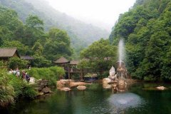 北京租车到密云白龙潭商务旅游大巴租车带司机接送一天多少钱