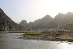 北京租车去野三坡接送价格一天多少钱?大巴包车带司机多少钱一天?