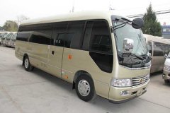 考斯特旅游包车价格表,23座考斯特租车带司机接送多少钱一天？