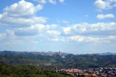 北京去承德避暑山庄租车多少钱？配司机接送多少钱？