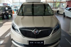 北京租7座GL8带司机一天多少钱_别克商务租车价格