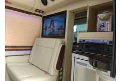 首汽丰田考斯特租车价格_首汽考斯特带司机多少钱一天？