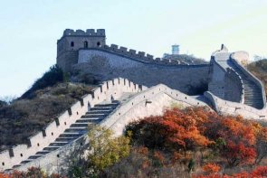 北京去八达岭长城商务旅游大巴带司机一日游包车价格