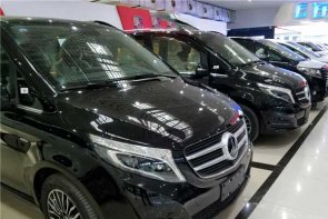 北京租奔驰7座豪华商务车V260接送机价格