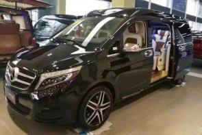 北京包车7座奔驰商务V260带司机日租或长期租车一天多少钱?