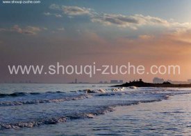 北京租大巴考斯特到秦皇岛包车带司机多少钱？