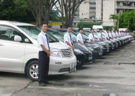 北京租车价格都由哪些部分组成？