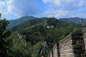 考斯特长城包车：箭扣长城+慕田峪长城多少钱一天？