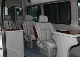 北京会议租车的车型及价格？