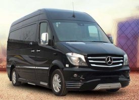 北京首汽豪华商务租车15座奔驰斯宾特租车一天多少钱？