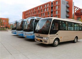 员工上下班班车租赁,企业班车如何选择好的班车租赁公司